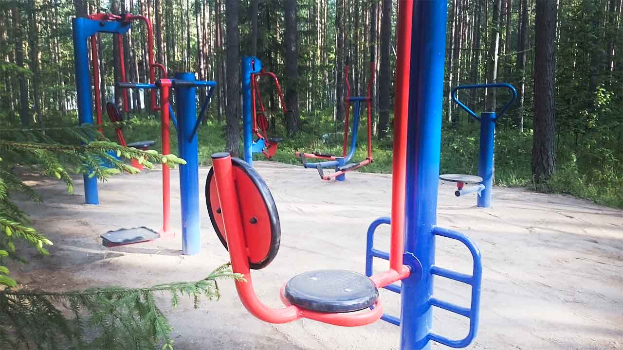 Уличные тренажеры